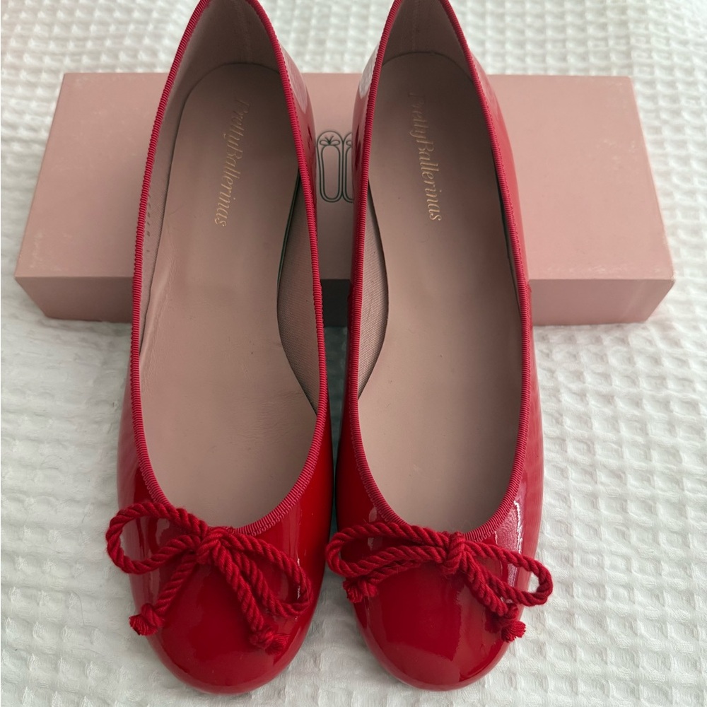 Pretty Ballerinas Red Patent Flats